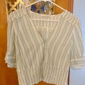 Abercrombie ruffle sleeve blouse white and light green